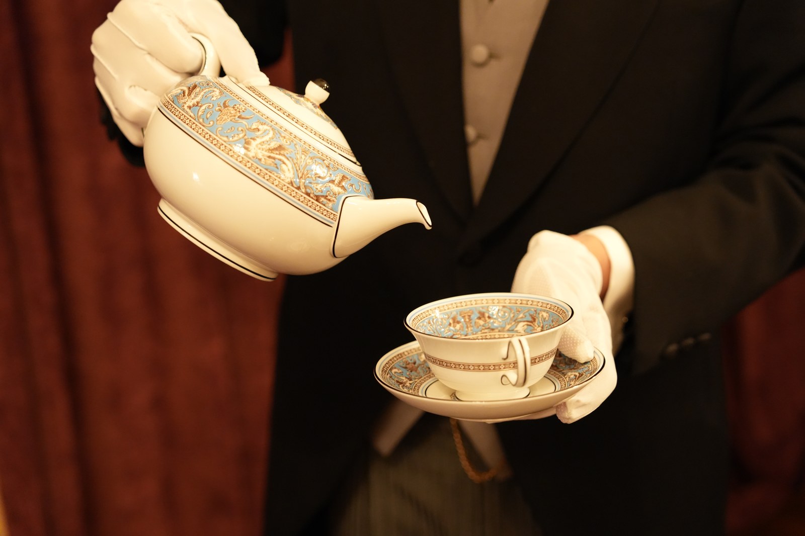 A movement being demonstrated (photograph from the Butler Bell site)