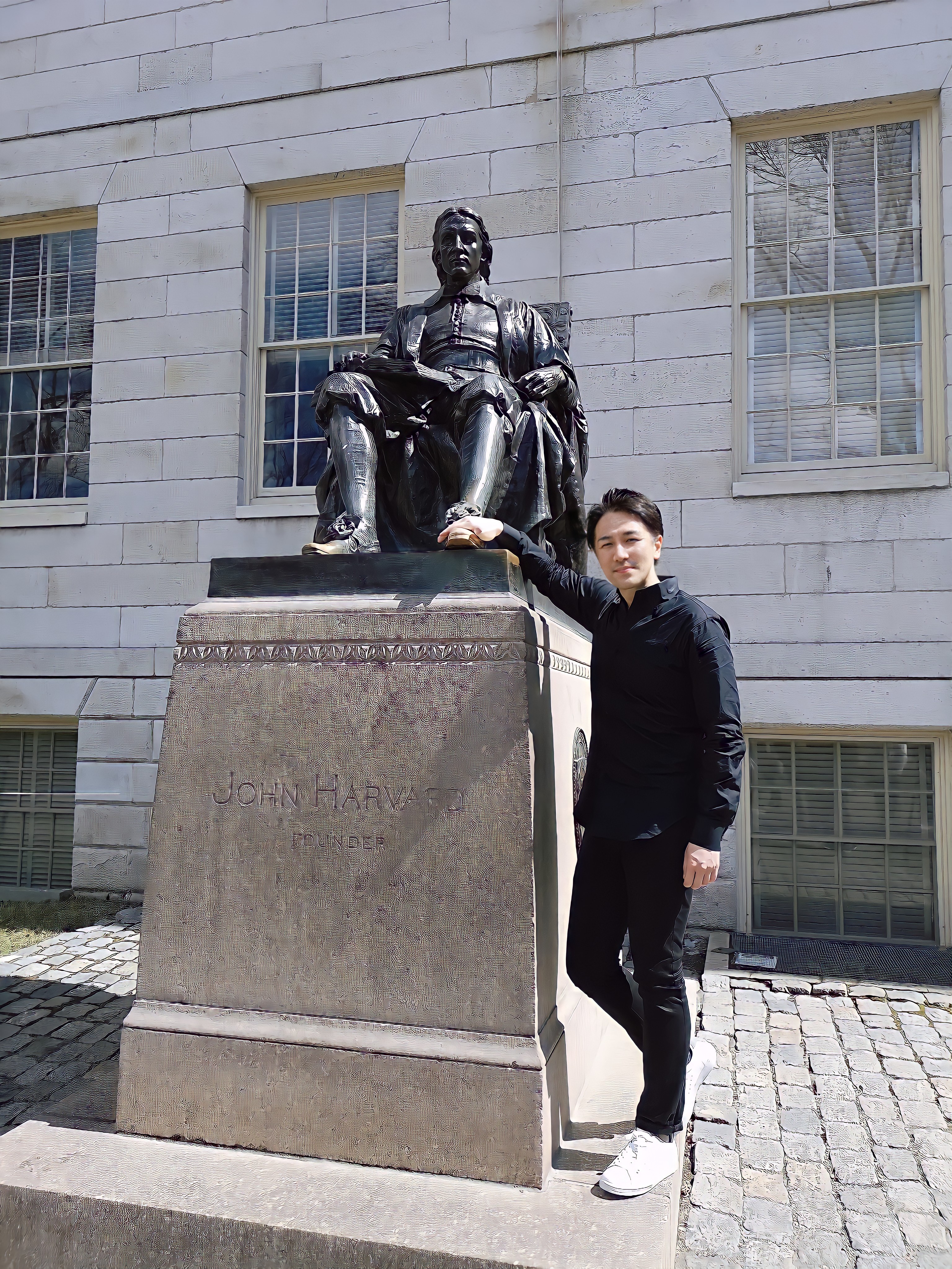Yuichi Ishii on the Harvard campus (official site)